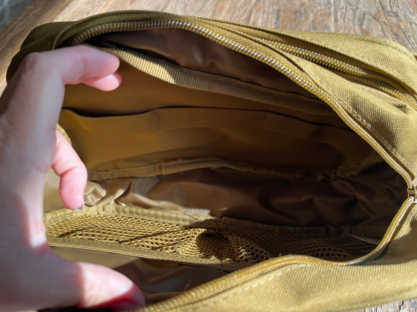 MORNING ROUTINE TOILETRIES BAG - KHAKI / GREEN / BLACK / BLACK CAM